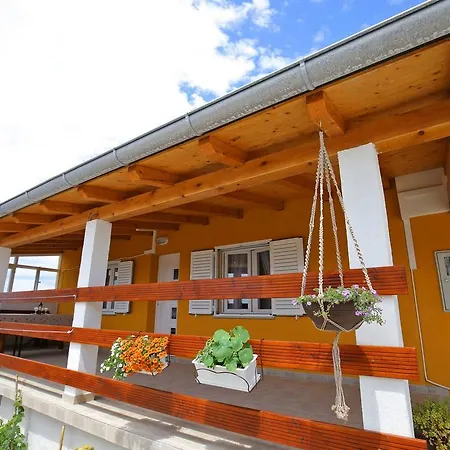 Apartment Marta Ražanac Exteriér fotografie